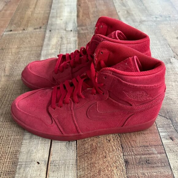 Nike Air Jordan 1 Retro High Red Suede -12 - Picture 5 of 13